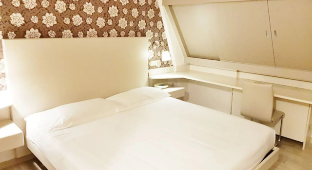 Axolute Comfort Hotel Como Cantù, Забронировать Отель Канту Ломбардия