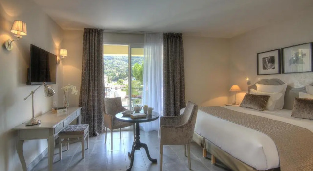 Двухместный номер Privilege La Bastide de lOliveraie