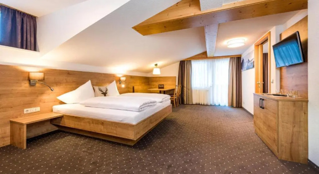 Четырёхместный номер Standard с балконом Landhaus Moosbrugger