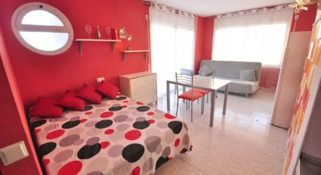 Estudio Acogedor Para 4 Personas en Salou, Забронировать Отель Отели Tarragonès 3 звезды, 3*