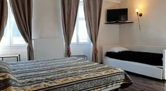 Номер Standard Hotel LAstrolabe