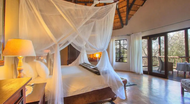 Люкс Mvuradona Safari Lodge