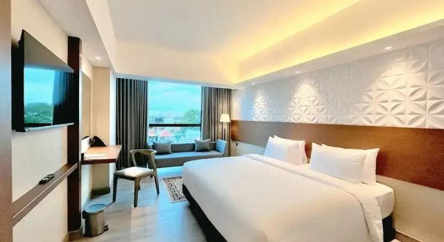 Двухместный номер Executive The Jogja Hotel & Conference Center - Malioboro