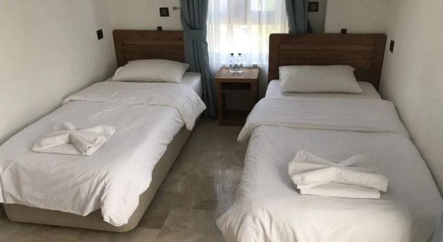 Ucurtma Hotel