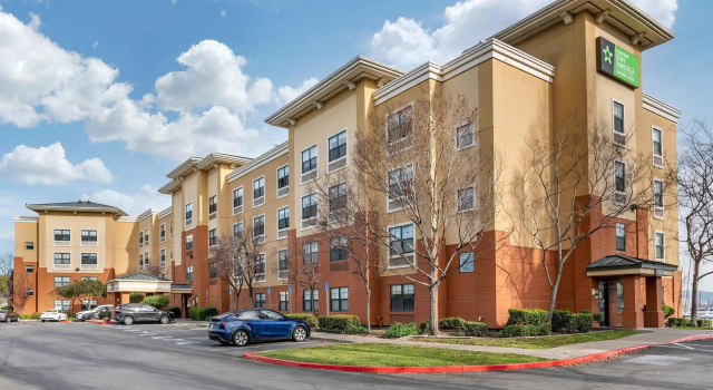 Extended Stay America Premier Suites - Oakland - Alameda, Забронировать Отель Отели Окленда с завтраком, рядом с Олд Окленд, Завтраки