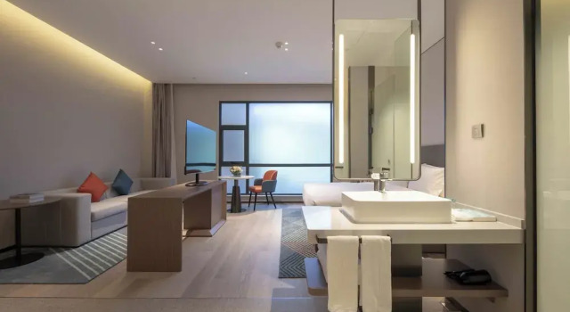 Люкс Holiday Inn Express Hai'an Railway Station by IHG