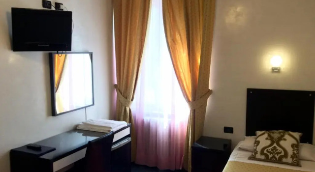 Трёхместный номер Standard Hotel Ponte Sassi