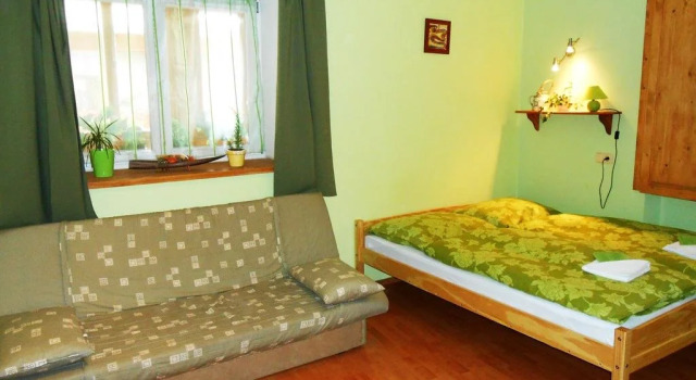 Apartmany Johanka, Rezerwuj Hotel Hotele w Kraj hradecki z parkingiem, Parking