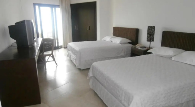 Четырёхместный номер Standard Hotel Makana Resort