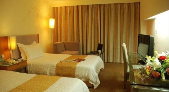 Terra Hotel Shenzhen, Rezerwuj Hotel Hotele w Shenzhen z parkingiem, Parking