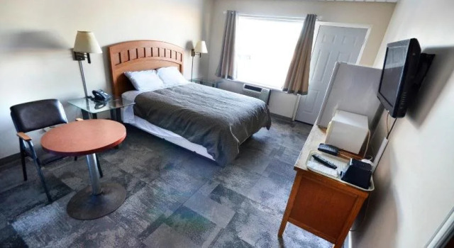 St. Norbert Hotel