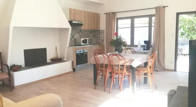 House With one Bedroom in Saint-gilles, With Shared Pool, Furnished Garden and Wifi, Book Vacation Home Sylvereal Camargue