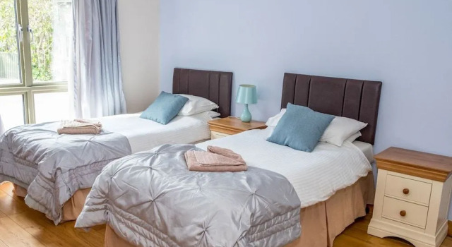 Walnut Cottage, Reservar Casa de férias Moradias em Merseyside, Vila