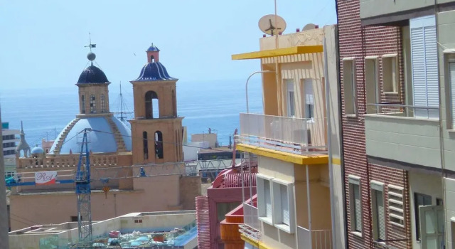 Oriental Vibes in Alicante, Забронировать Отель Аликанте Памплона, рядом с Археологический музей Аликанте