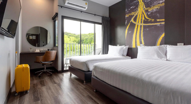 Трёхместный номер Standard с балконом Sleep Mai Chiang Mai Airport Lifestyle Hotel Free Scheduled CNX Airport Shuttle