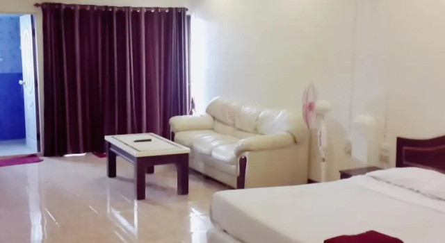 Номер Deluxe Parinya's Apartment