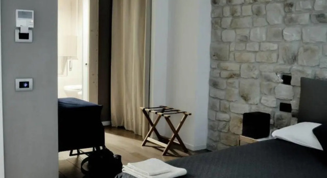Olivia Rooms Teocrito