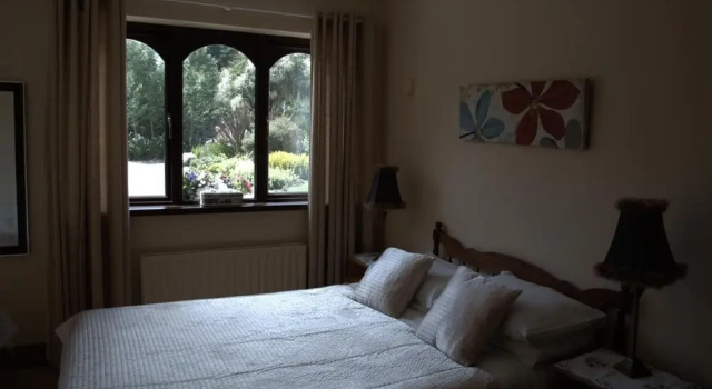 Old Orchard Lodge B&B, Забронировать Отель Отели Уэксфорд с парковкой, Парковка