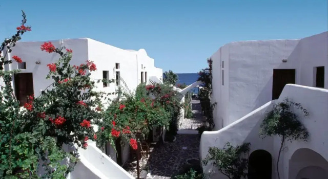 Santorini Reflexions Sea