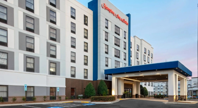 Кровать в общем номере Hampton Inn & Suites Concord-Charlotte