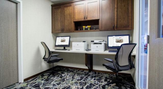 Hilton Garden Inn Salina, Prenota Hotel Salina Kansas