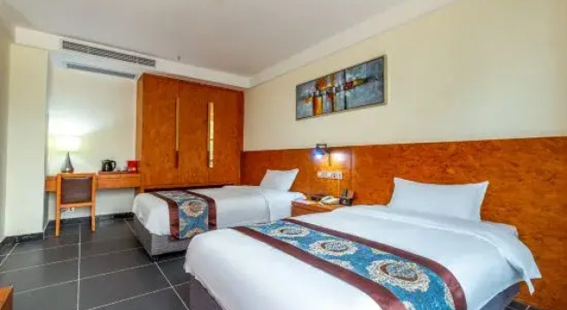 Люкс Siding International Hotel
