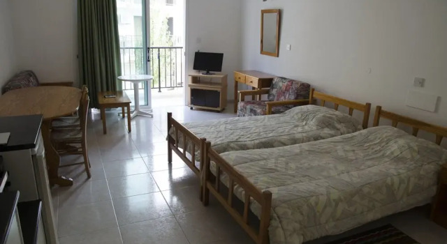 Студия Kozis Hotel Apartments