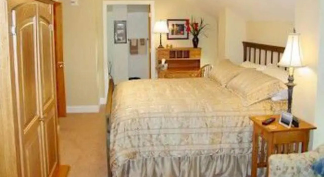 Olde Staunton Inn, Prenota Hotel Staunton 