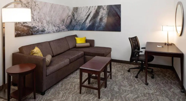 Люкс Comfort Suites Ardmore