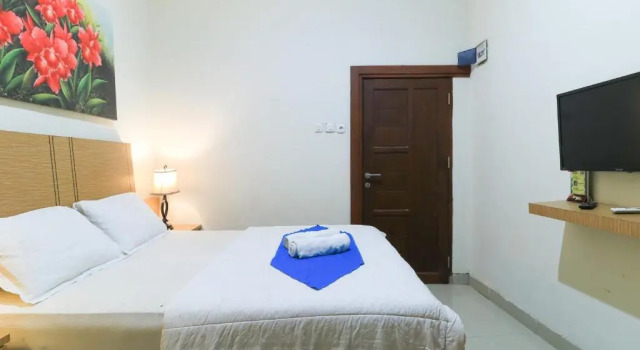 Двухместный номер Standard Labuana Homestay and Cafe Garden Makassar