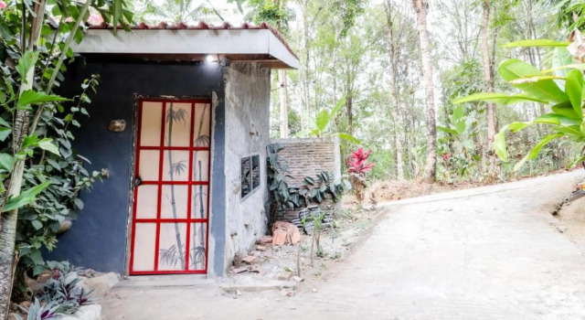 Omah Laras Homestay