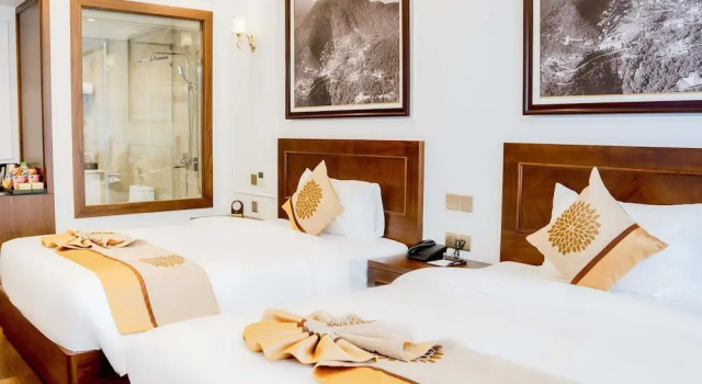 Номер Deluxe с балконом Camellia Luxury Hotel Tam Đảo