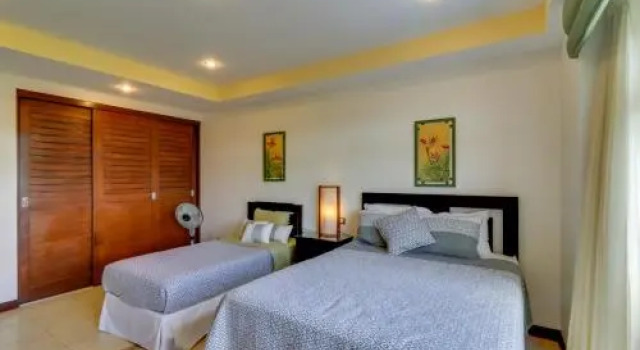 Naxos 15, Rezerwuj Hotel Hotele w Guanacaste z parkingiem, Parking