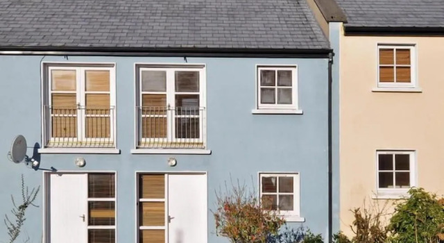 Boffin Lodge Guest House, Book Bed and Breakfast Hoteller i Mayo med parkering, Parkering