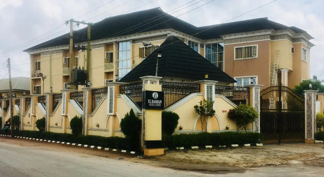 El-Hassani Hotel, Buchen Sie Hotel Günstige Hotels in Ikpoba-Okha