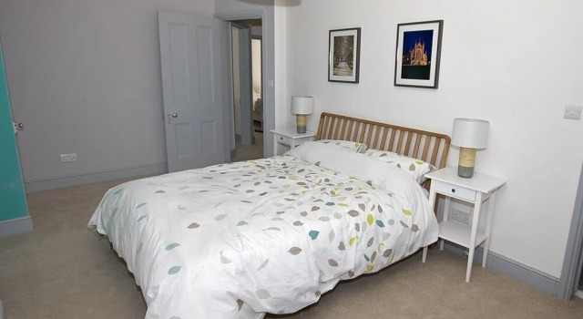 The Loft Winchester, Забронировать Отель Отели Винчестера 5 звезд, рядом с The University of Winchester, 5*