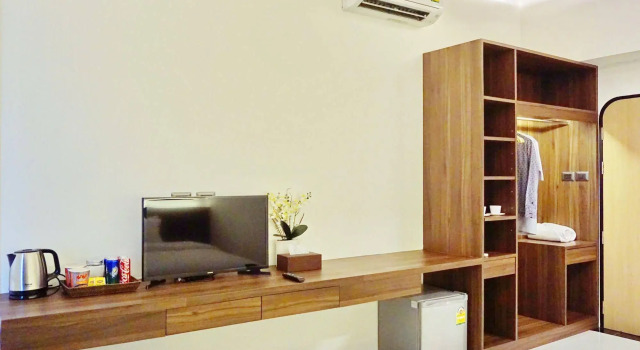 BearPacker Patong Hostel