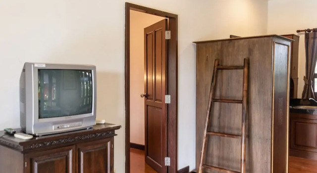 NIDA Rooms Tha Pae 2 Golden Gate, Забронировать Отель Чиангмай провинция Чианг Май, рядом с City Art &amp; Cultural Centre
