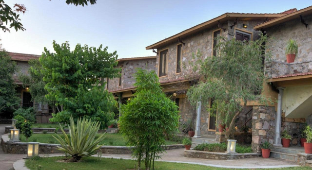 1 BR Boutique stay in Jhadol, Udaipur (E37B), by GuestHouser, Забронировать Бутик-отель Отели штата Раджастхана 3 звезды, 3*
