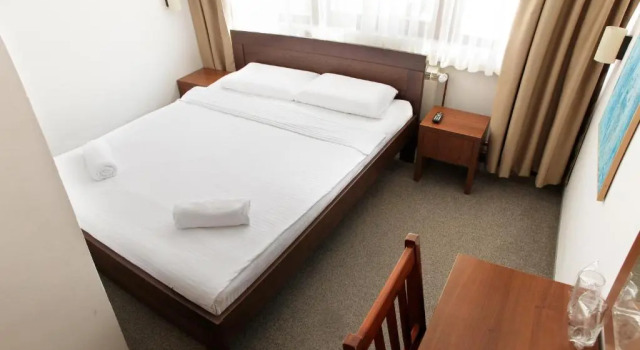 Hotel Happy, Buchen Sie Hotel Dimitrovgrad Zentralserbien
