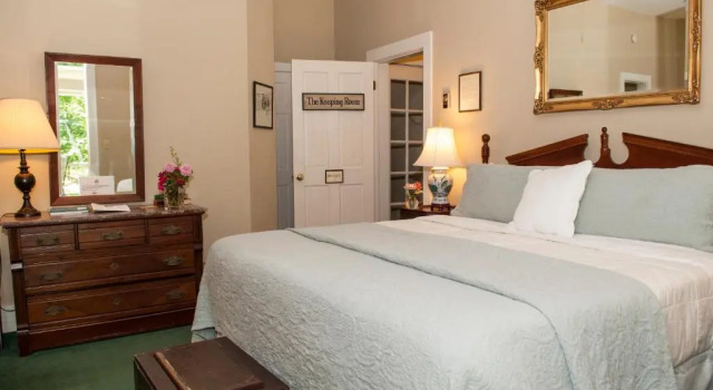 Номер Standard Orchard Inn