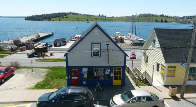 Номер Superior Sail Inn Lunenburg