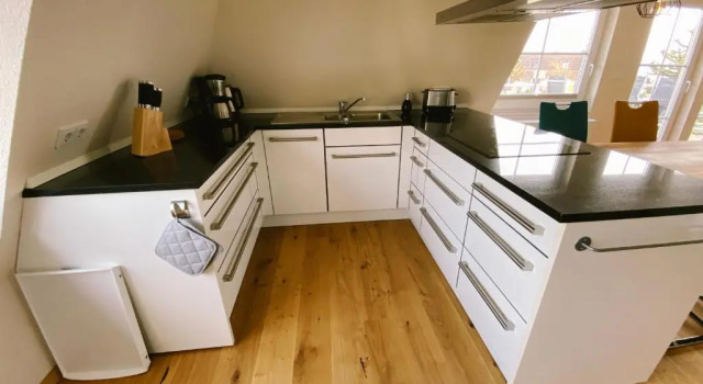 BEACH HOUSE-Traumwohnung in Bestlage mit herrlichem Meerblick, Book Lejlighed Harreslev 