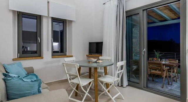 Вилла с 2 комнатами Elios Zen Villas