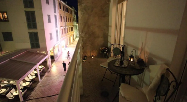 Апартаменты c 1 комнатой Vincent apt. in old town centre