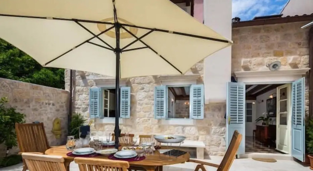 Коттедж Luxury House Hvar City Center