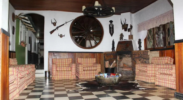 Hotel Fazenda Caluje, Забронировать Отель Отели Энженьейру-Паулу-ди-Фронтин 3 звезды, 3*