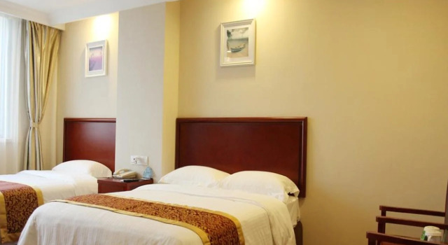 GreenTree Inn MaAnshan Economic Development District Hongqi South Road Express Hotel, Varaa Hotelli Hotellit Maanshan aamiaisella, Aamiainen