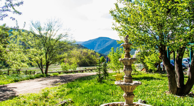Blue Sky Retreat at San Geronimo Lodge, Varaa Hotelli Taos 