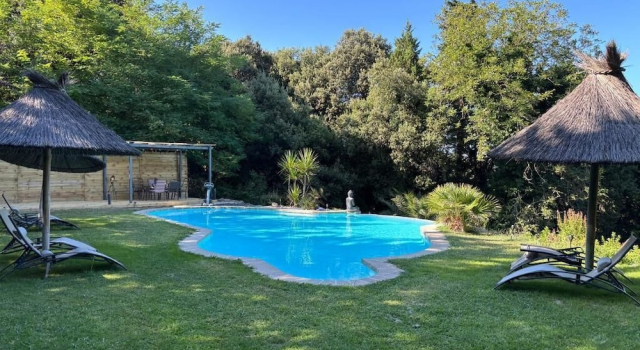 Коттедж Classic с видом на сад Mas Provençal à flanc de colline